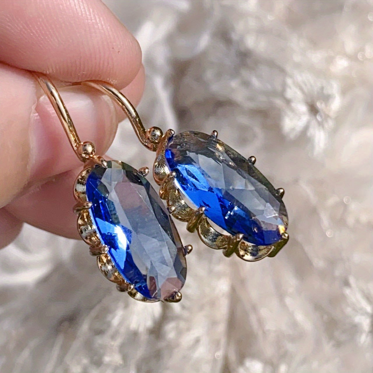 Oro Zafiro Aretes Colgantes