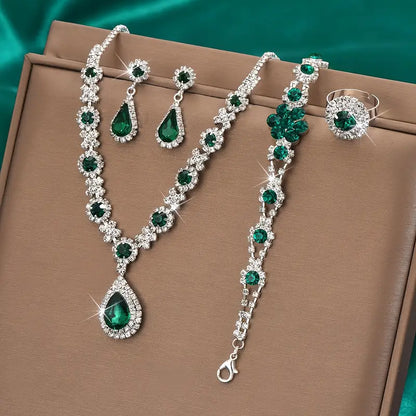Adriana Lysandre Set de Joyas | Blanco Oro