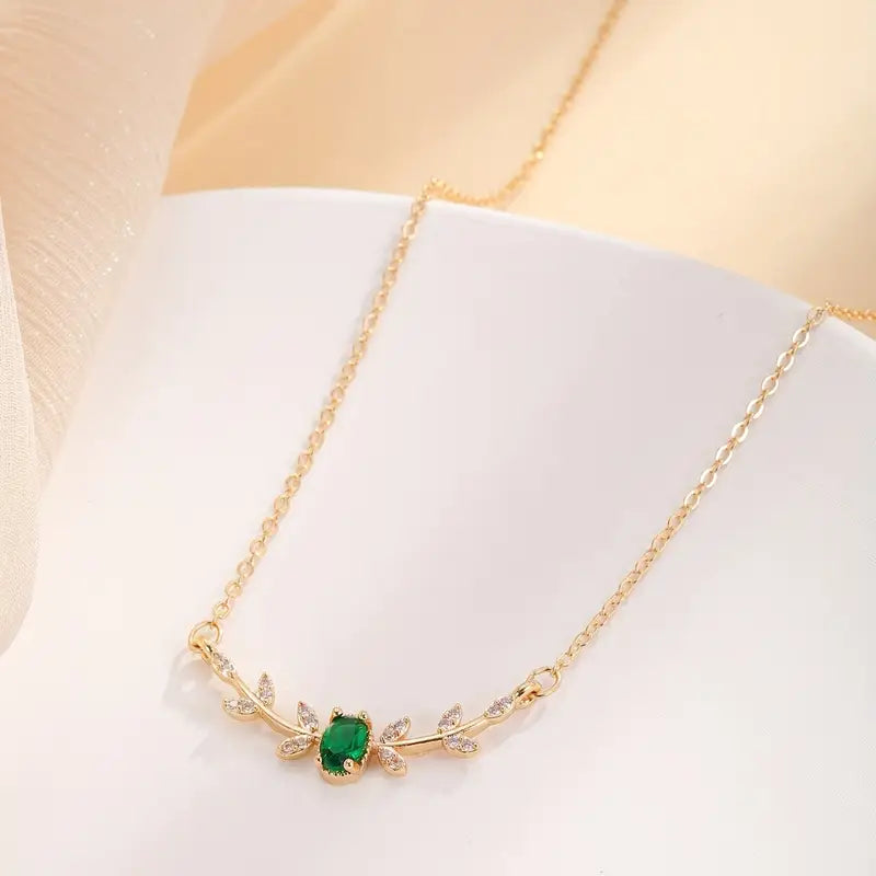 Oro Esmeralda Minimalist Collar