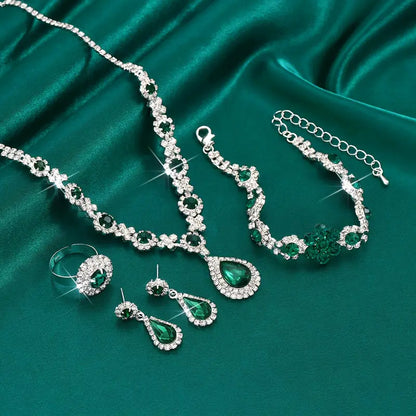 Adriana Lysandre Set de Joyas | Blanco Oro
